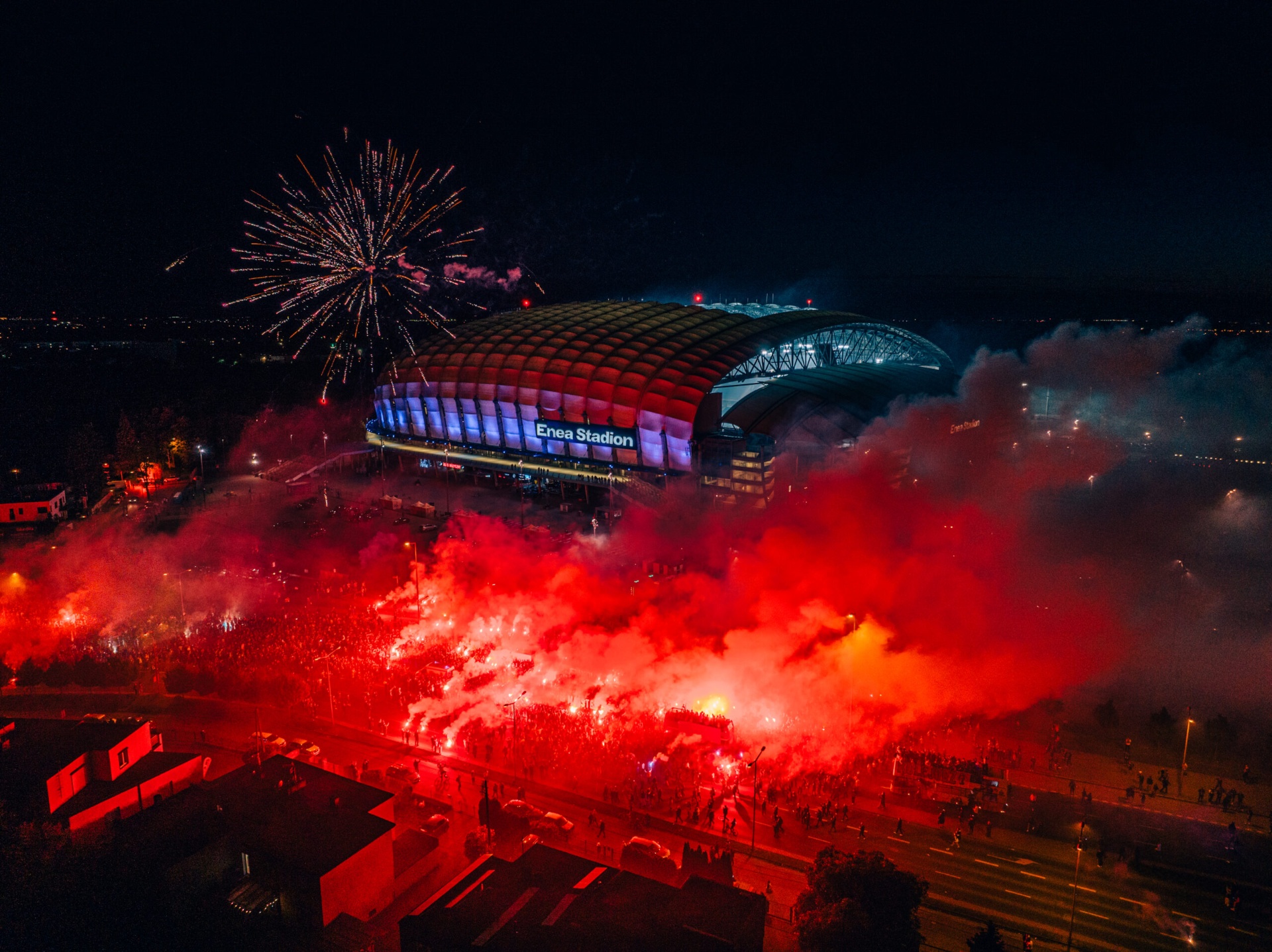 Fajerwerki na stadionie